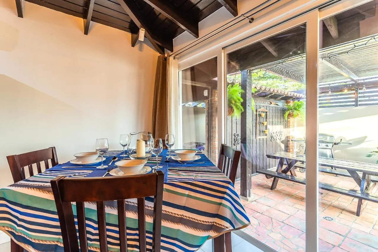 Apartment Boroncana 8-E Palm Beach Aruba
